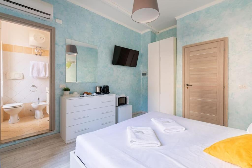 Private In A With Private Bathroom N4 Rom